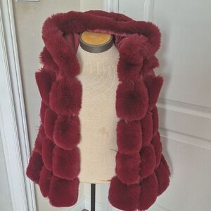 Women's Burgundy Faux Fur Vest With Hoodie